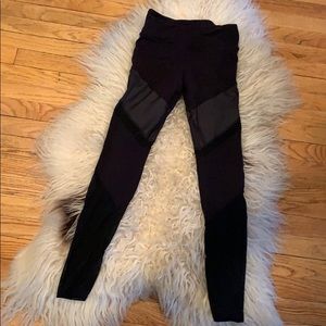 Alo Moto leggings